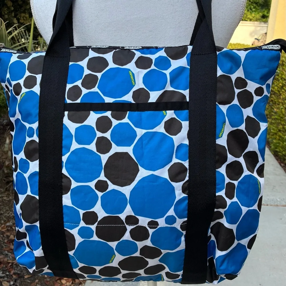 Stylish Blue and Black Polka Dot Tote Bag - Picture 2 of 11